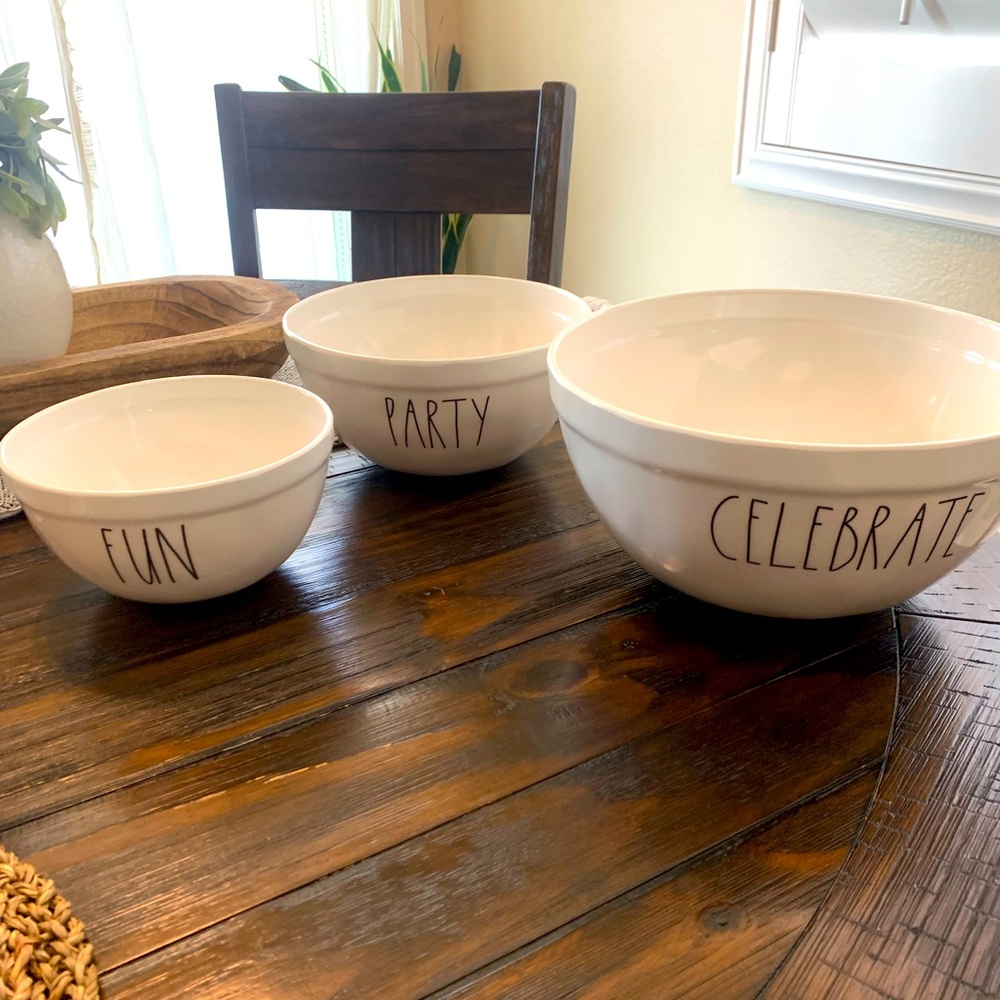 Rae Dunn Melamine bowl set